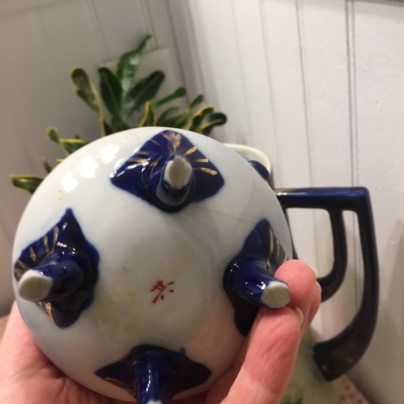 Vintage 1800’s Japanese hand painted pitchers - Picture 2 of 12